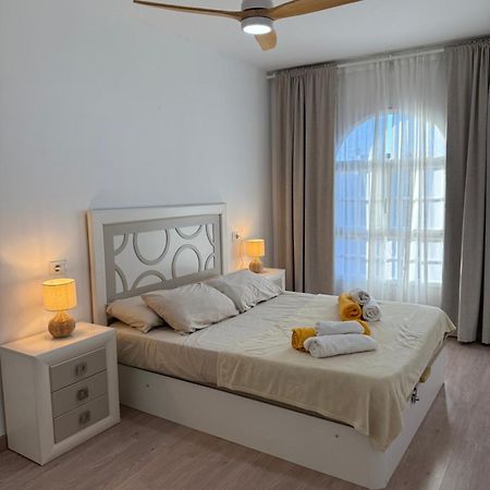 Seaside Paradise - 2 Bedroom Apartment With Ocean Views & Air Conditioning In Playa San Juan Exterior foto