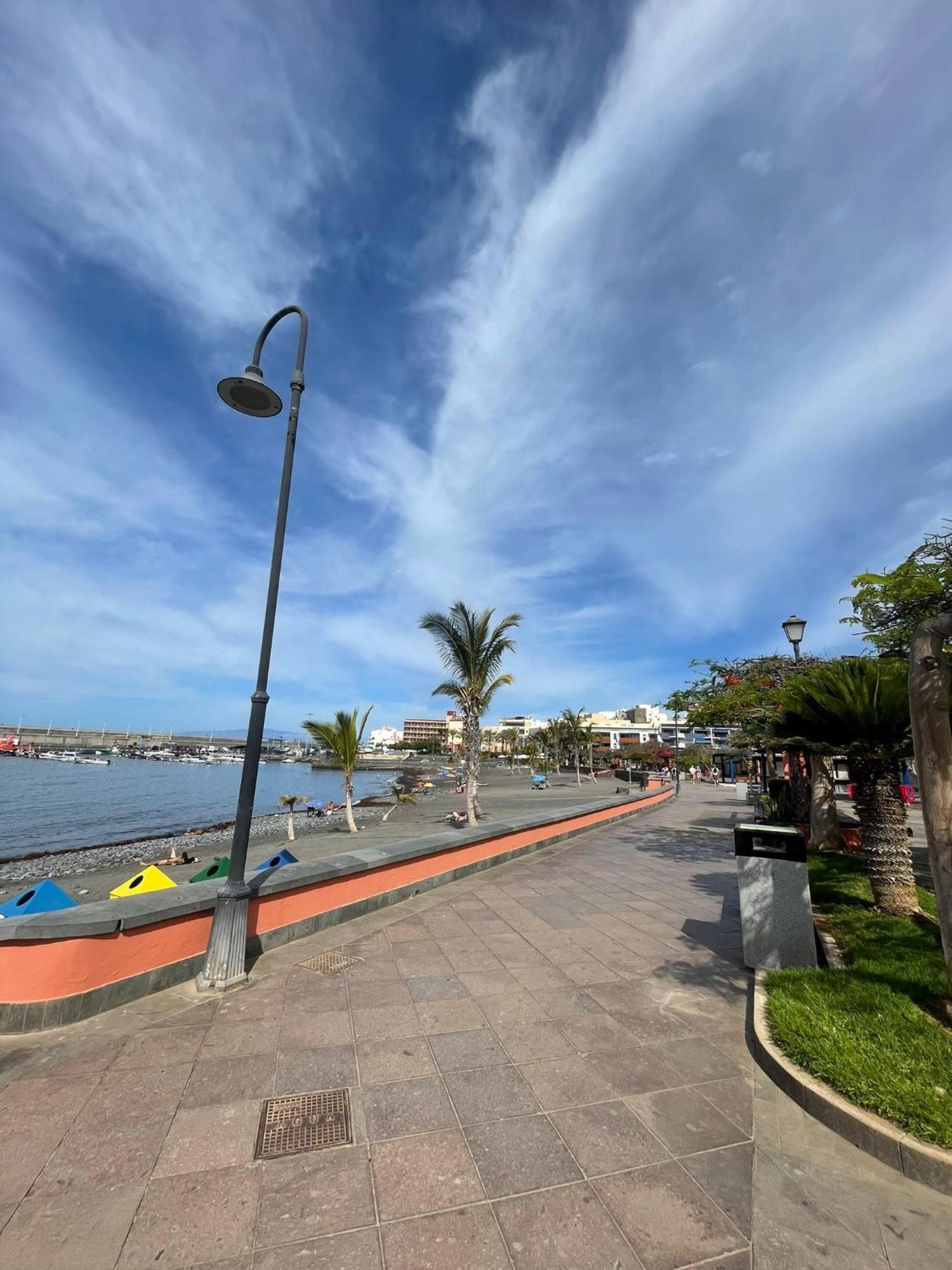 Seaside Paradise - 2 Bedroom Apartment With Ocean Views & Air Conditioning In Playa San Juan Exterior foto